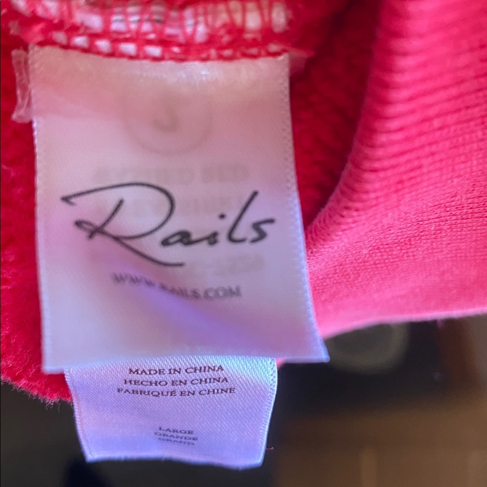 Rails NWT Graphic Sweatshirt - Picture 8 of 11